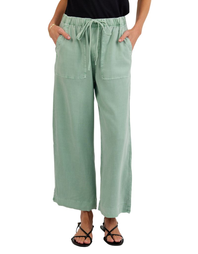 Bella Dahl Easy Pocket Wide Leg Crop Oasis Green