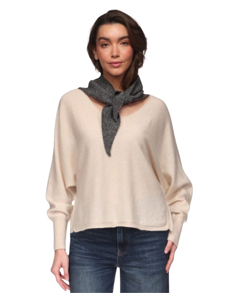 Brodie Neck Scarf White Black
