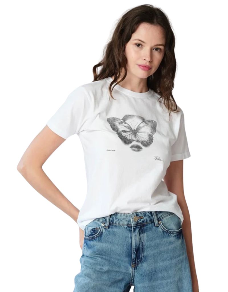 Flight Risk Worn White