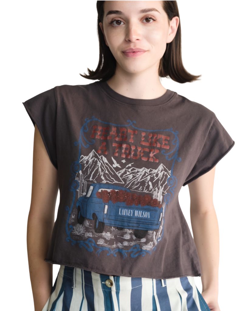 People of Leisure Lainey Wilson "Heart Like a Truck Crop Tee Vintage Black