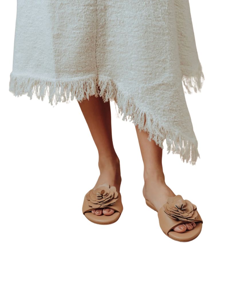 Solei Sea Dahlie Petal Slide Sandal Bistro