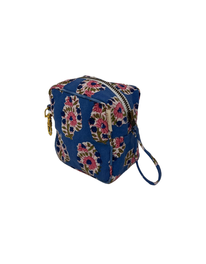 Change Pouch Blue and Pink Floral 5