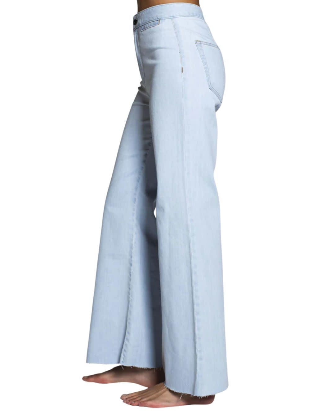 Crop Brighton Bleach