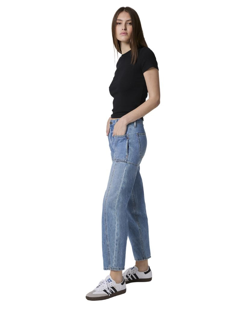 Alex Straight Taper Leg Front Patch Pocket Medium lelslo Wash