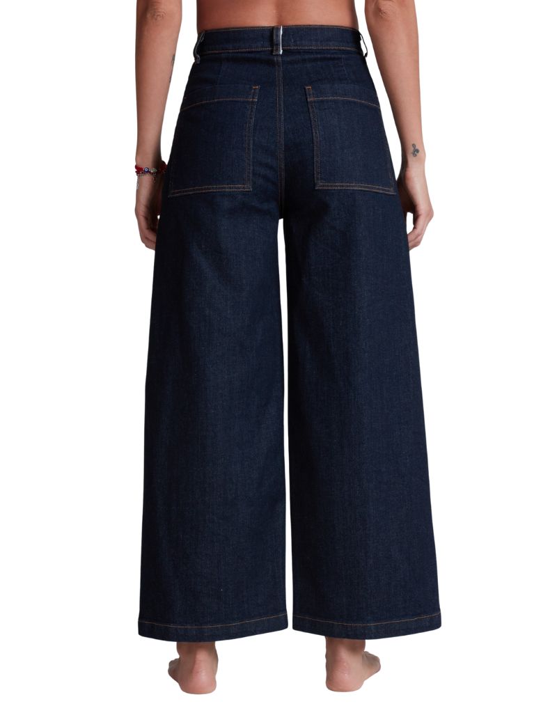 Virginia Indigo Resin