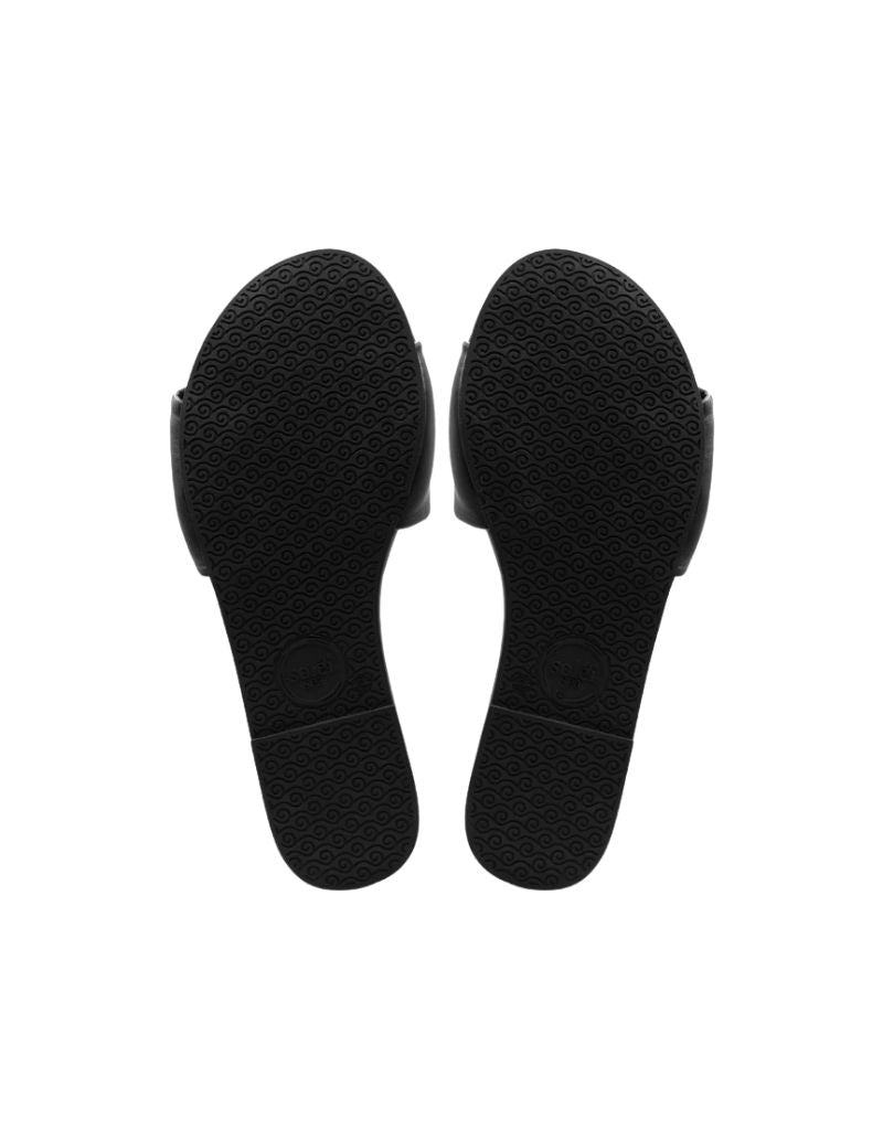 Dahlie Petal Slide Sandal Black