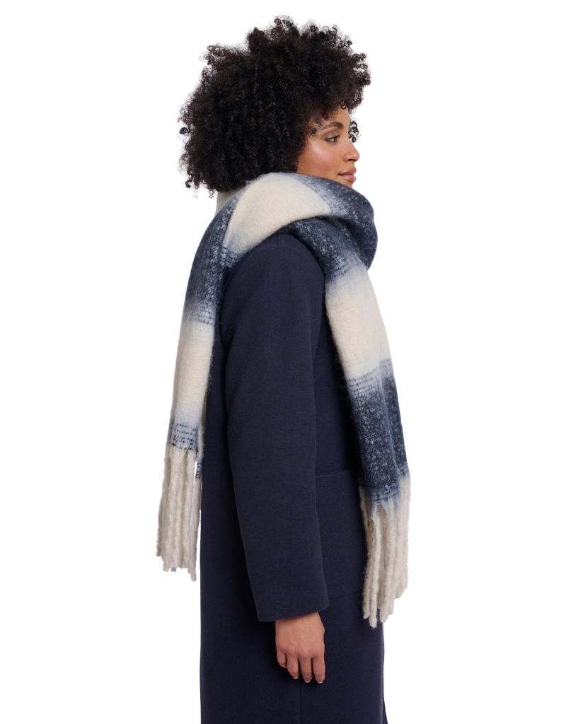 Erica Checkered Scarf Dark Navy Birch