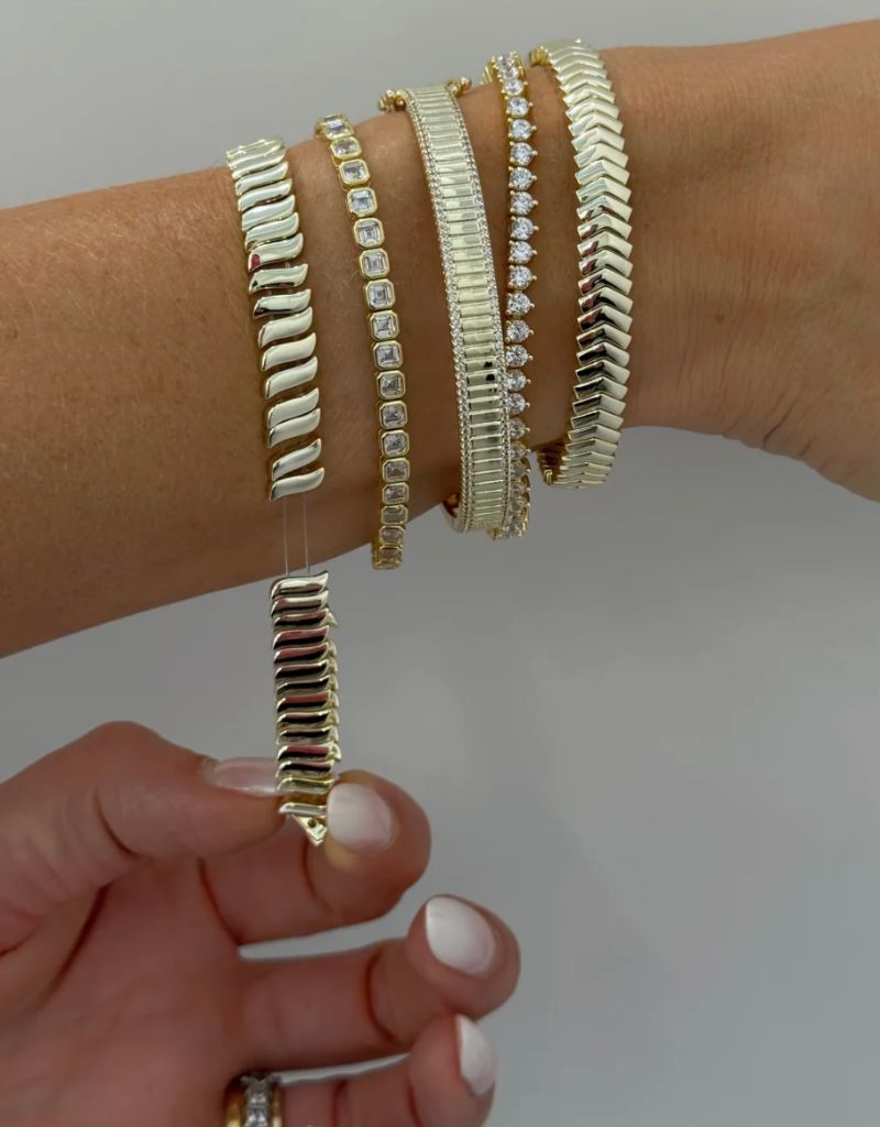 The Wave Stretchy Bracelet Gold