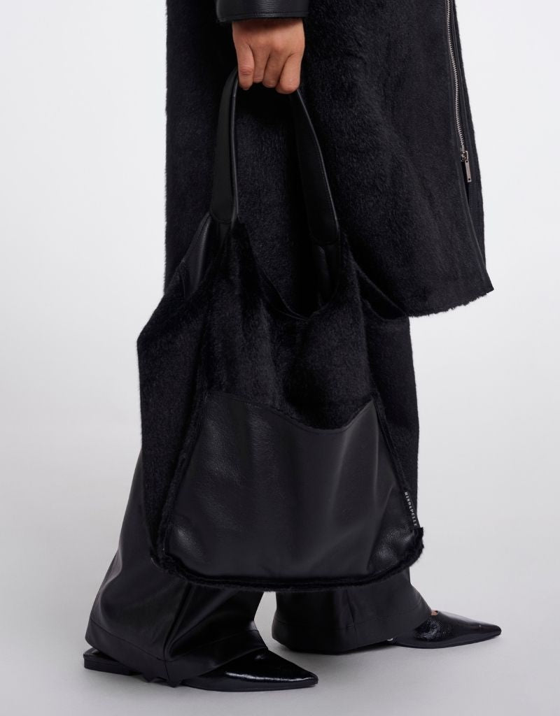 Chi Handbag Black