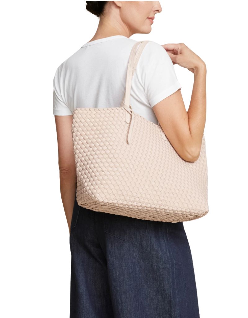 Jet Setter Small Tote Shell Pink