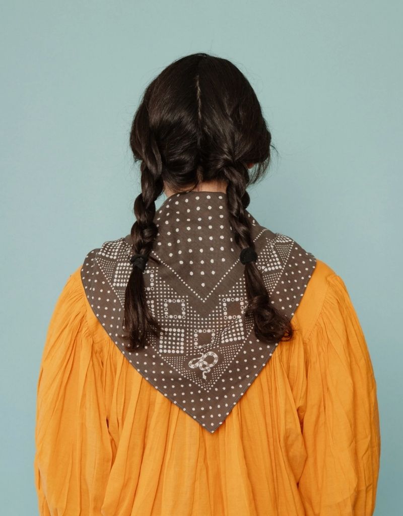 Cotton Daisy Bandana Iron