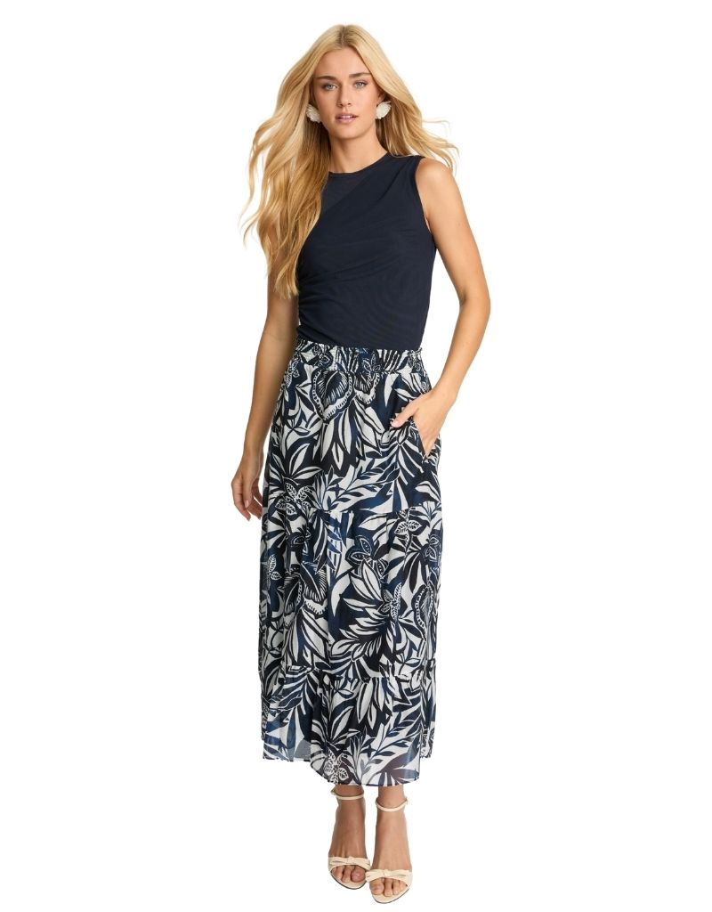 Laney Skirt in Woodblock Palm