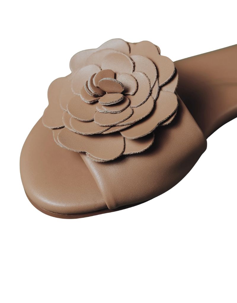Dahlie Petal Slide Sandal Bistro