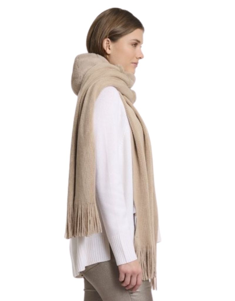 Vlien Knitted Scarf with Faux Fur Detail Oat