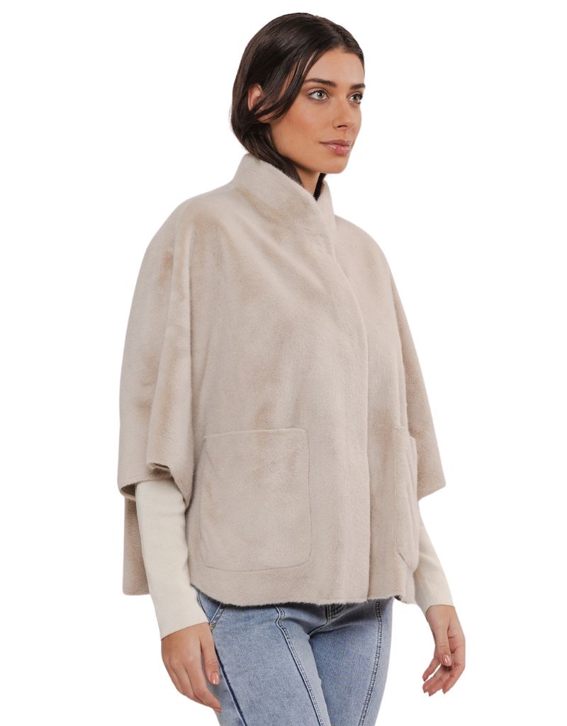 Dewi Faur Fur Cape Birch