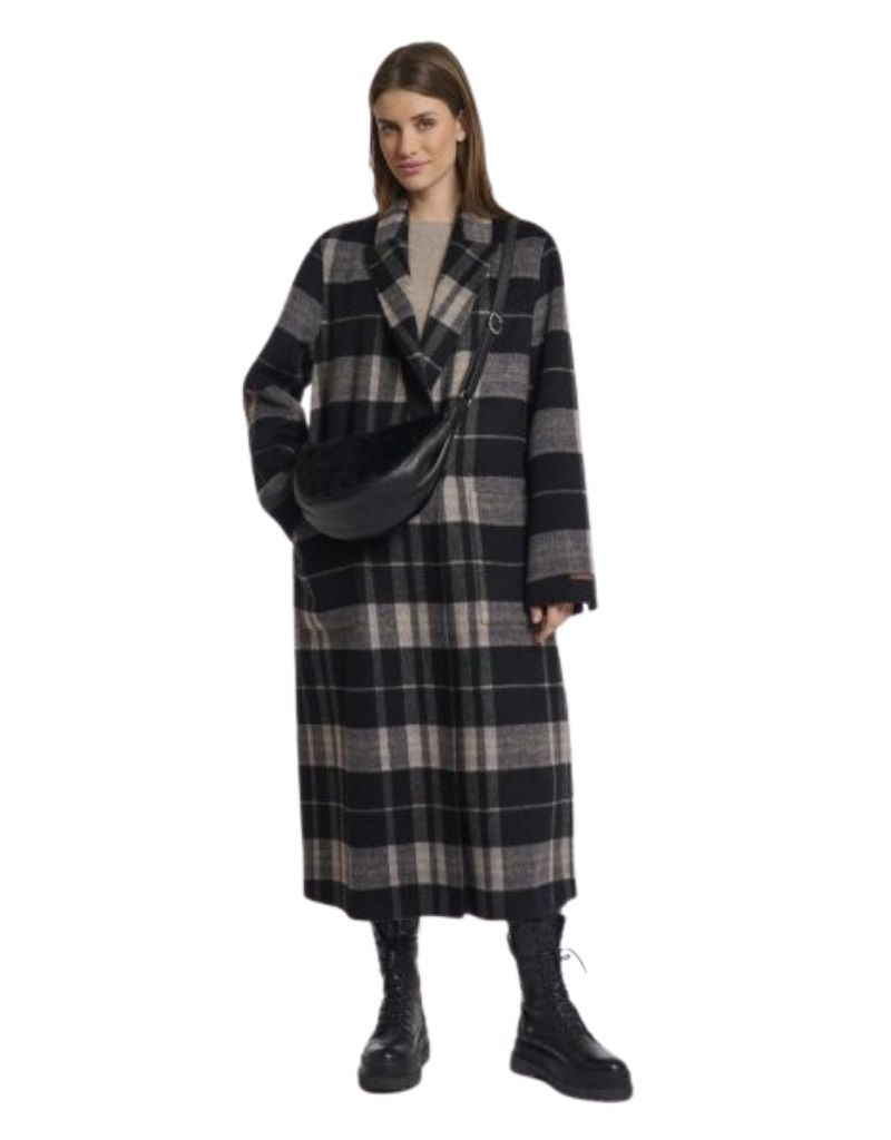 Dalina Round Mini Crossbody Bag Black