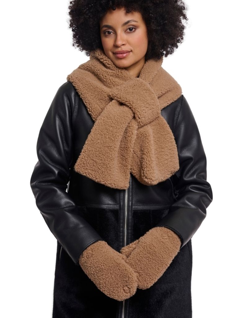 Aleida Teddy Gloves Toast F26