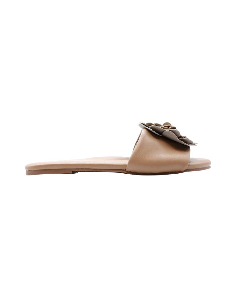 Dahlie Petal Slide Sandal Bistro