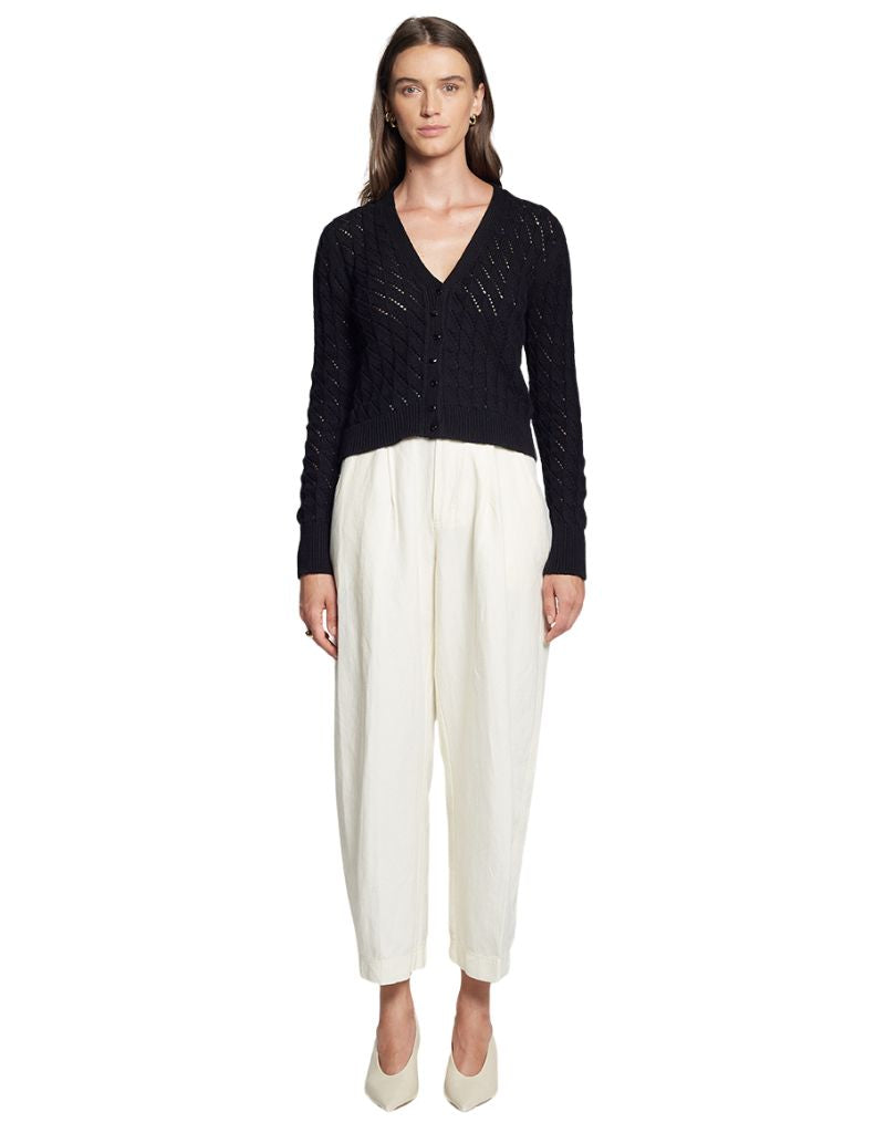 Aya Cardi Black