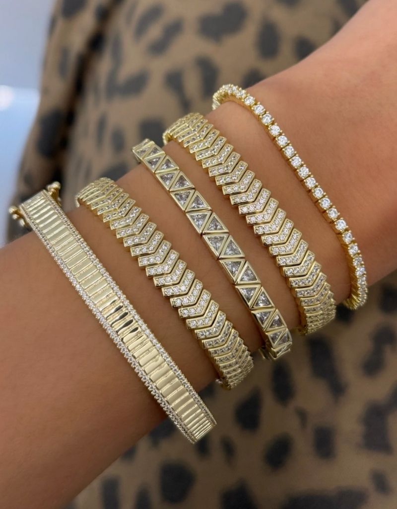 Full Pave Arrow Stretchy Bracelet Gold