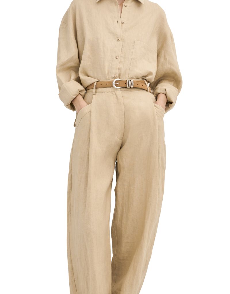 Hollyhock Suede Caramel Silver