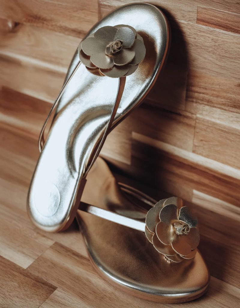 Valentina Metallic Gold