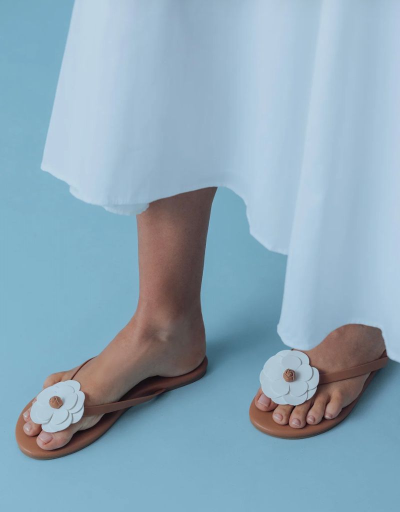 Valentina Flower Sandal Saddle and White