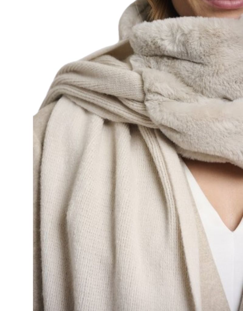 Vlien Knitted Scarf with Faux Fur Detail Birch