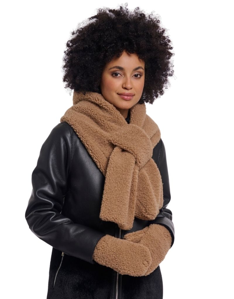 Asho Teddy Scarf Toast F26