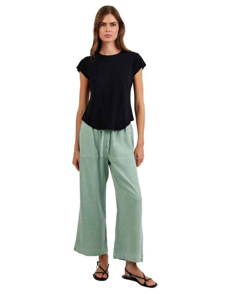 Easy Pocket Wide Leg Crop Oasis Green
