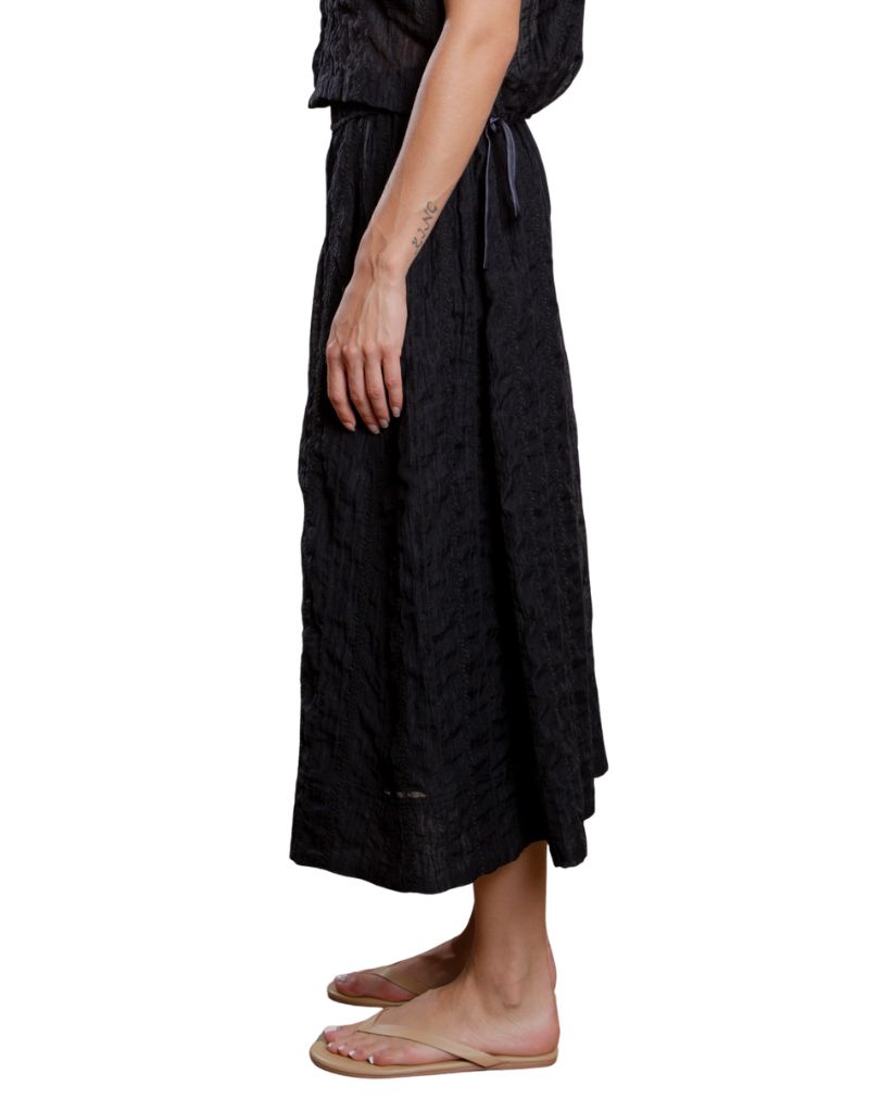 Claudia Skirt in Embroidery Black