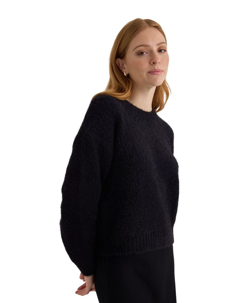 Drop Shoulder Sweater Black