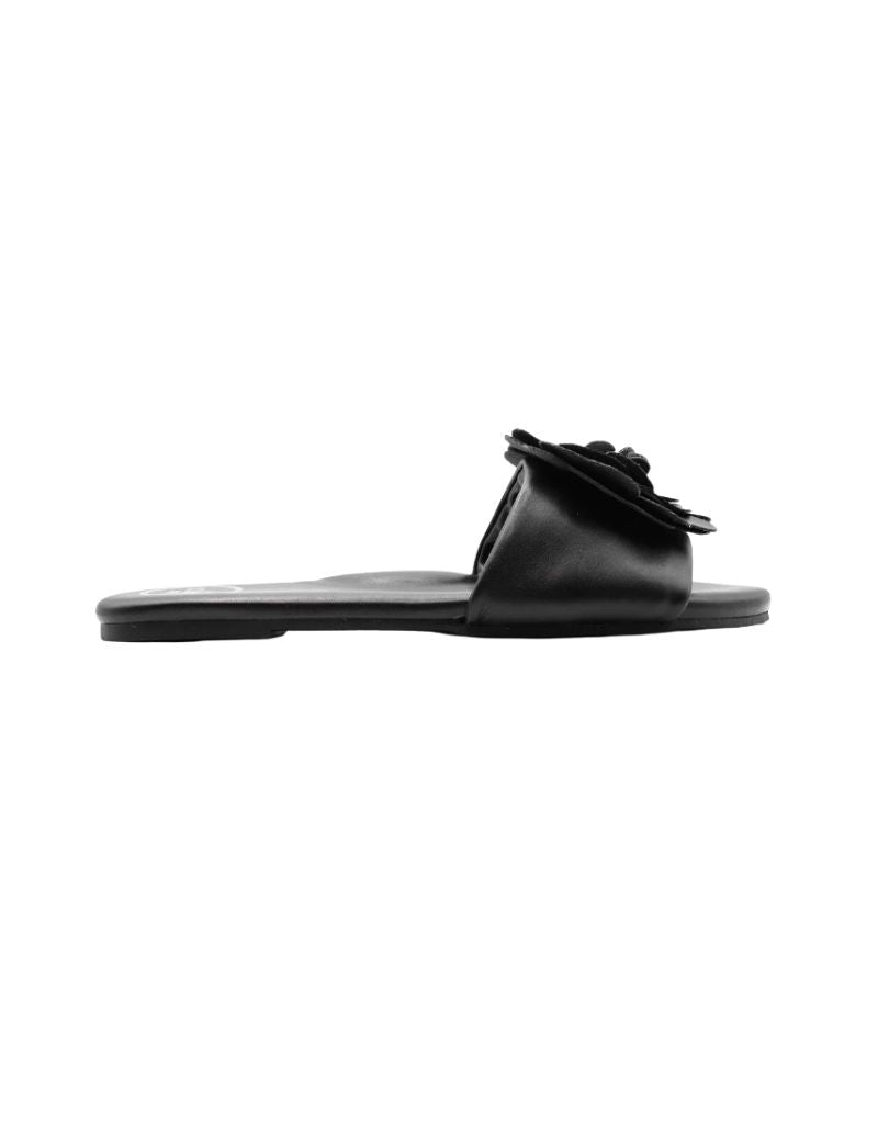 Dahlie Petal Slide Sandal Black