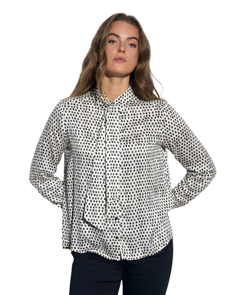 Calatayud Blouse Black F26