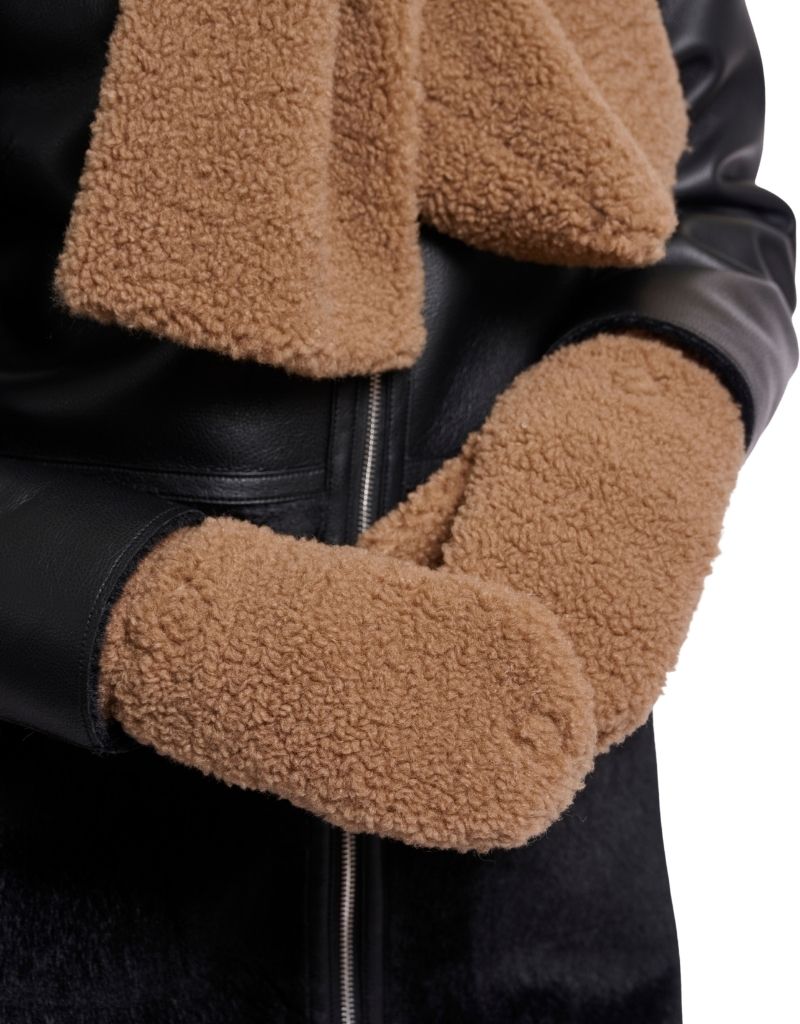 Aleida Teddy Gloves Toast F26