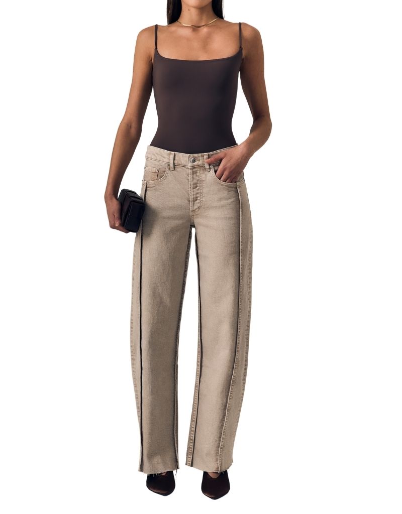 Nomad Tuck Desert Sands F26