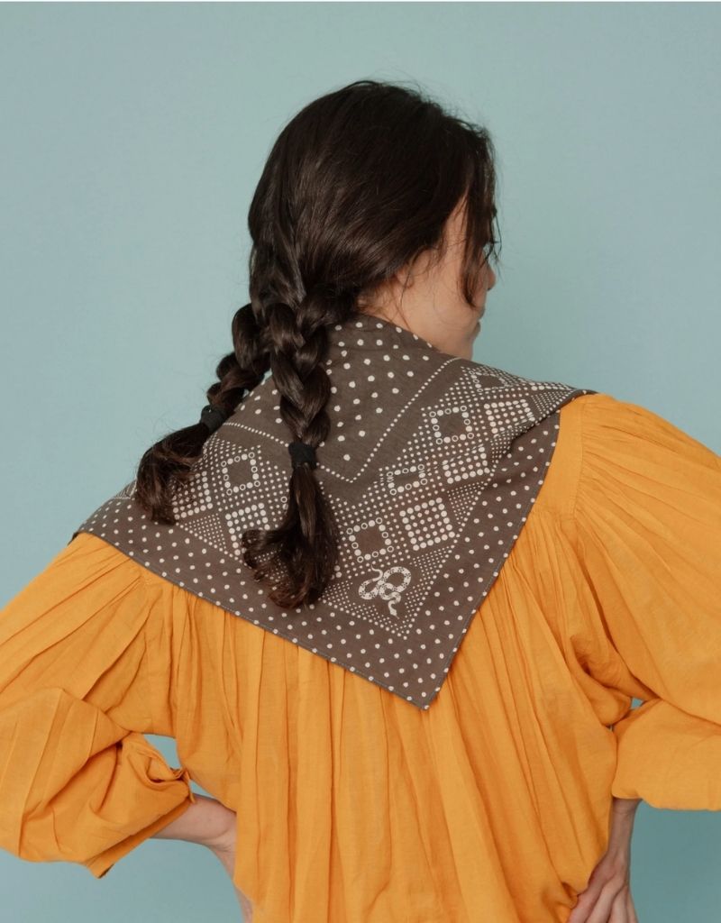 Cotton Daisy Bandana Iron