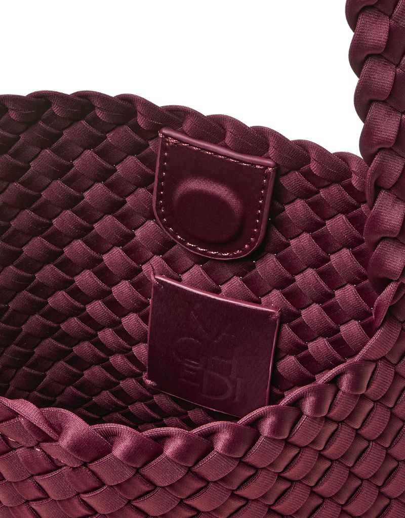 Naghedi | Nomad Small Hobo Bordeaux | I Am More Scarsdale