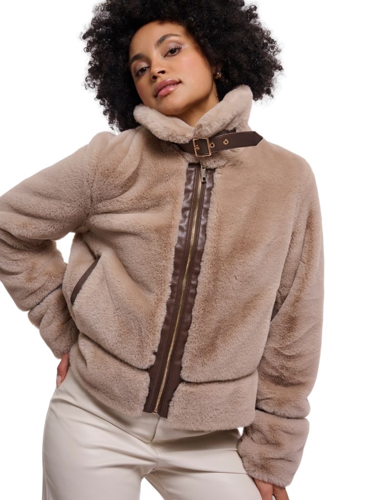 Lambra Short Faux Fur Jacket Oat