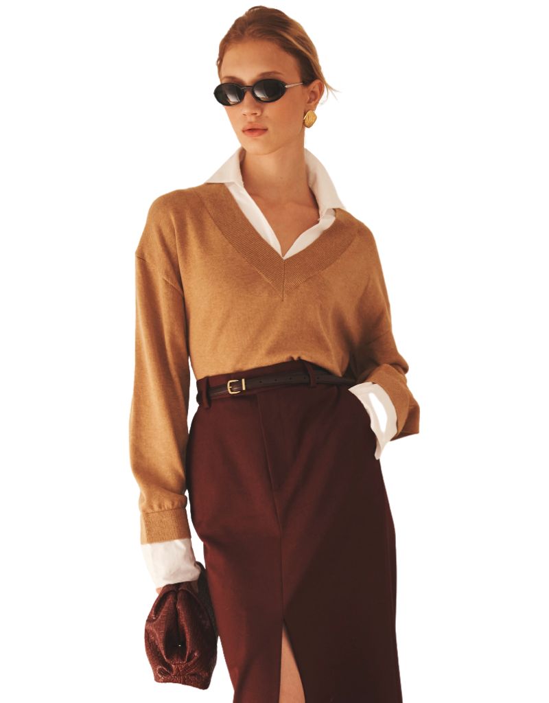 Cotton Cashmere Mixed Media V-Neck Raffia