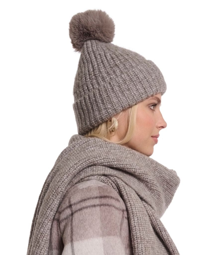 Nancy Beanie with Pom Pom and Fleece Toffee Blend F26