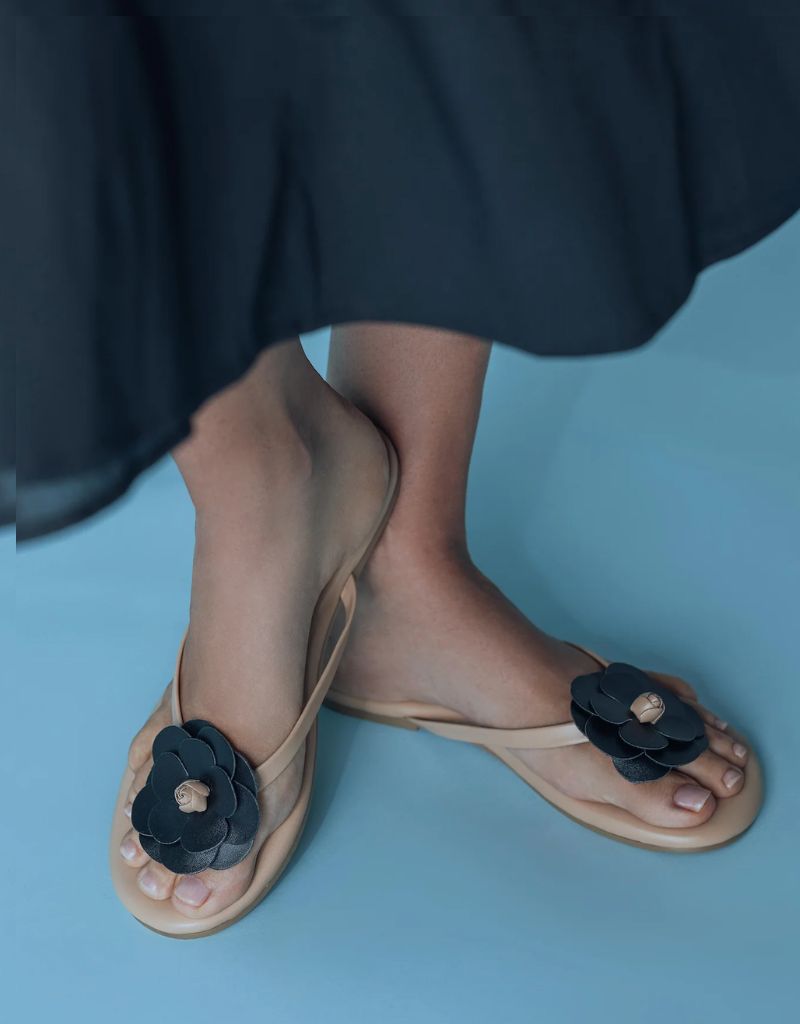 Valentina Flower Sandal Tan and Black